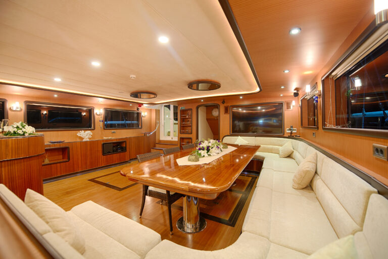Saloon