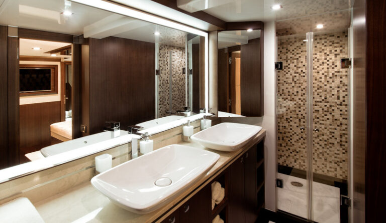 Queen Ekatierina Yacht Bathroom in owners cabin 001