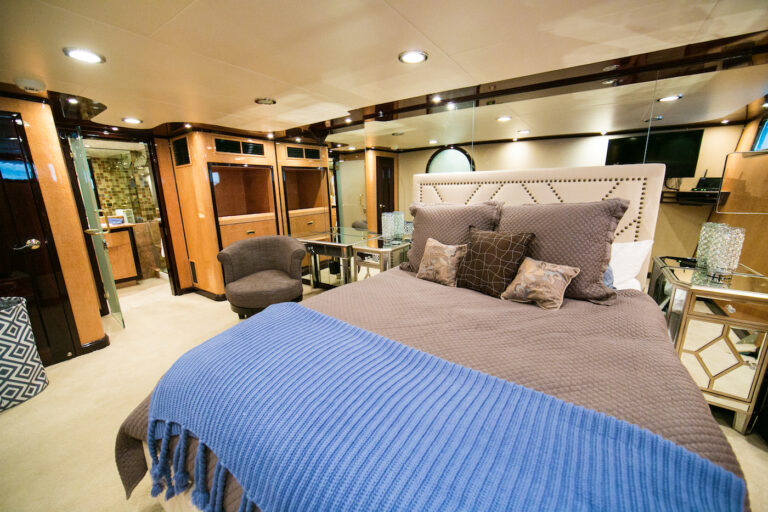 Queen Suite