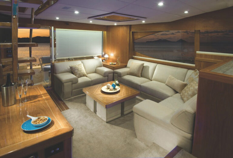R75 Yacht - Forward Galley Saloon