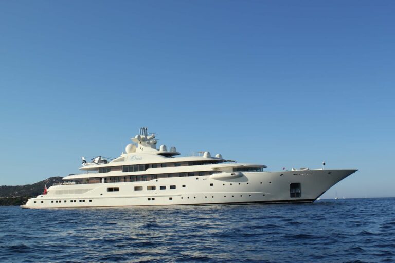 RAYA Ex ONA And DILBAR Anchored With Helicopter
