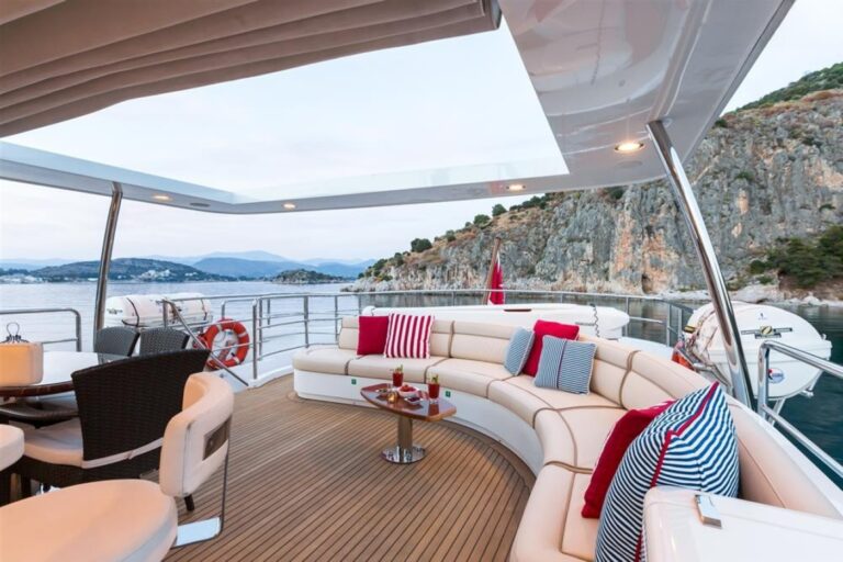 Exterior Relaxation Area