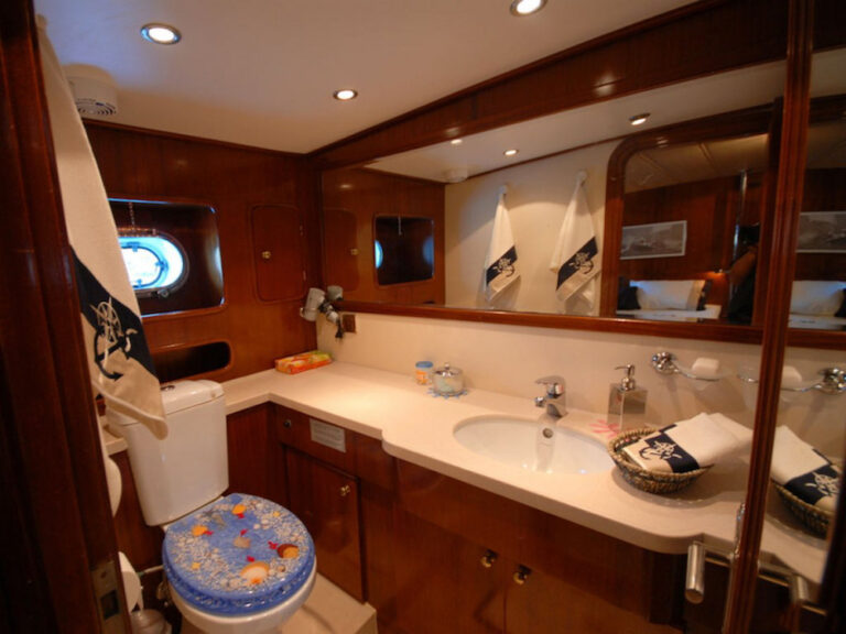 Guest Cabin