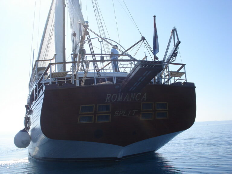 ROMANCA - Stern