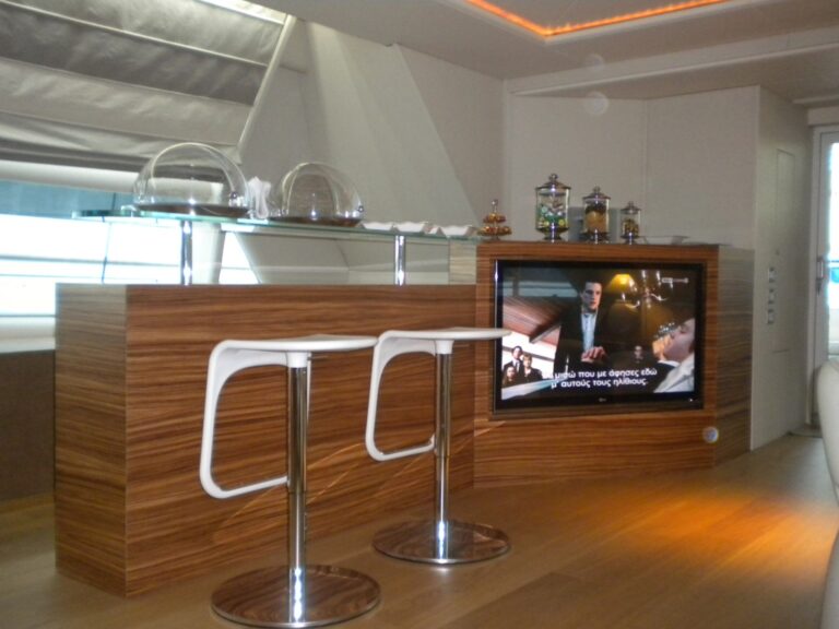 ROSPIYA -  Bar