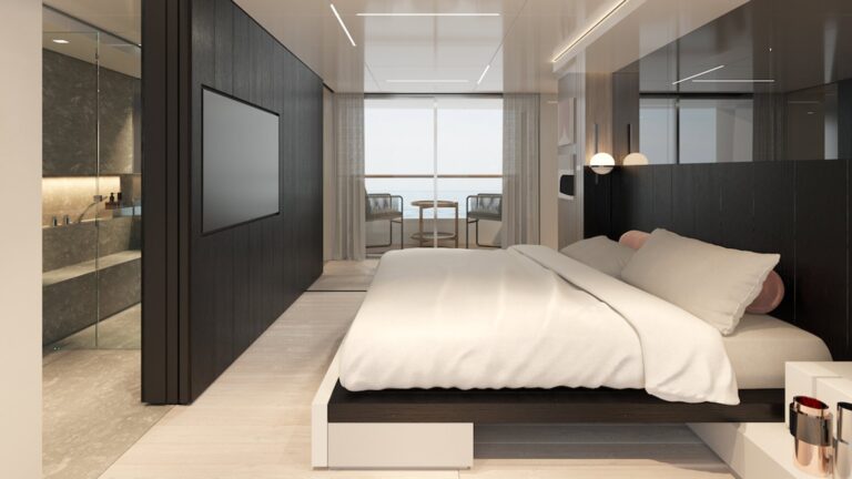 RSY 30m Explorer - Master Suite