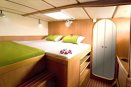 RUBY -  Guest Cabin 6