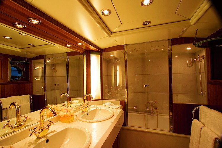 Ragazza -  Master Bath