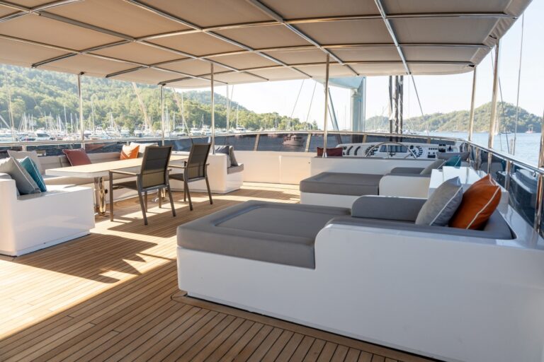 Relaxation With Sea Views