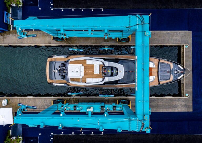 Riva 88' Folgore 2