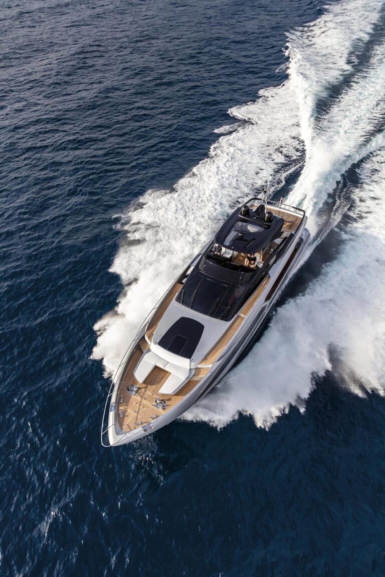 Riva 90 Argo Yacht