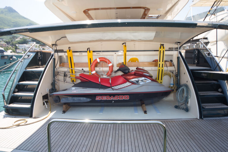 Riva Yacht ZIA CANAIA - Toys Garage