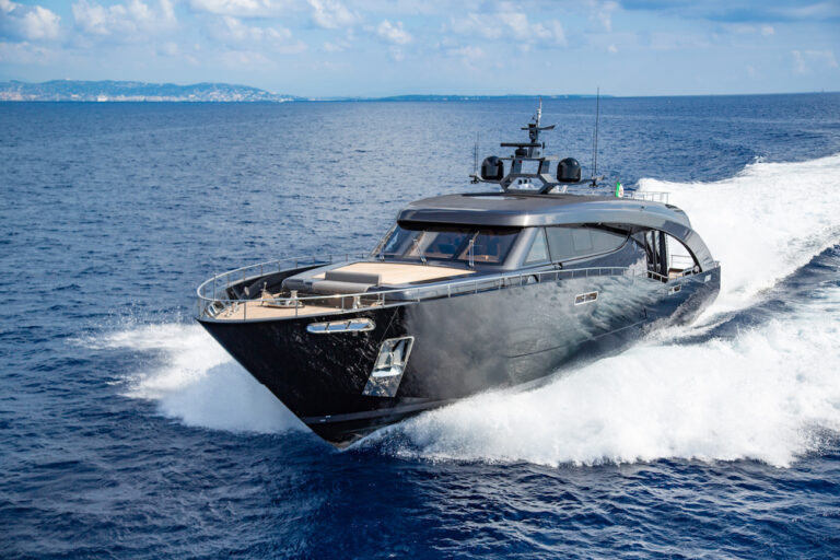 Roberto Cavalli Motor Yacht FREEDOM