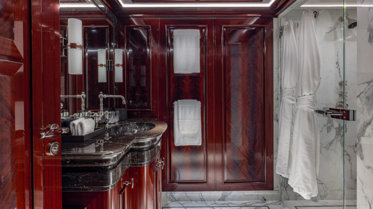 Rock It Twin Guest Ensuite Credit Yachting Image