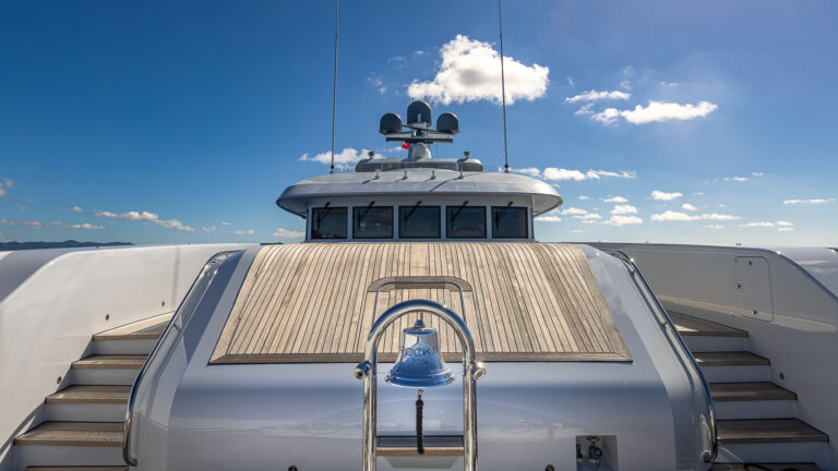 Rock It Bow Tender Garage Credit Yachting Image
