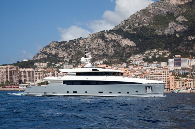Rossinavi Motor Yacht ASLEC 4 - Profile