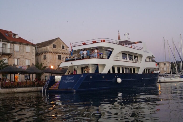 ROYAL ELEGANZA