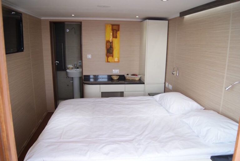 Royal Eleganza - VIP Cabin On The Upper Deck