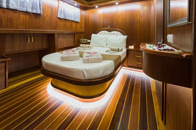 Guest Cabin