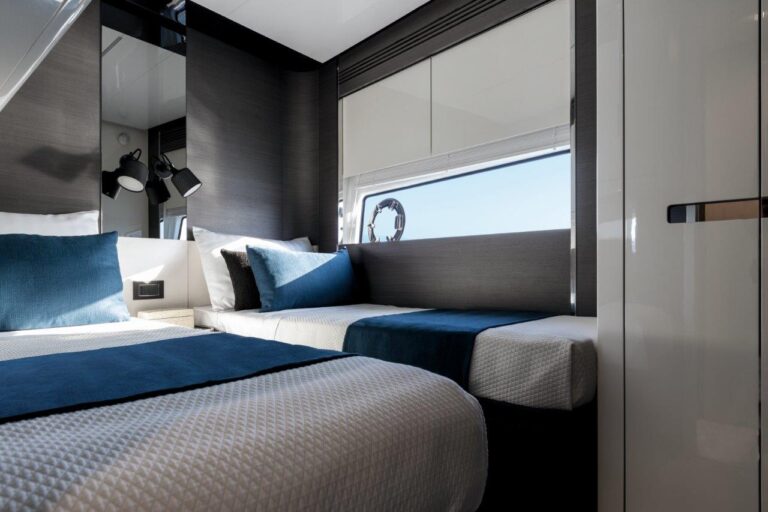 S8 Port Side Guest Cabin