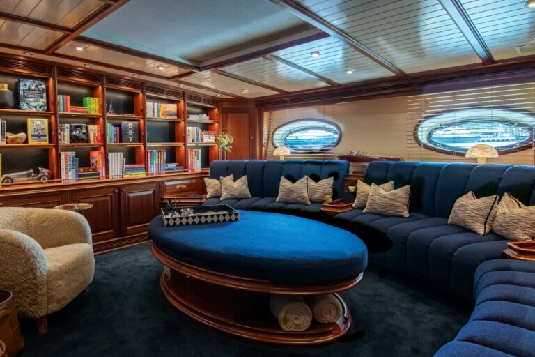 Lounge Area