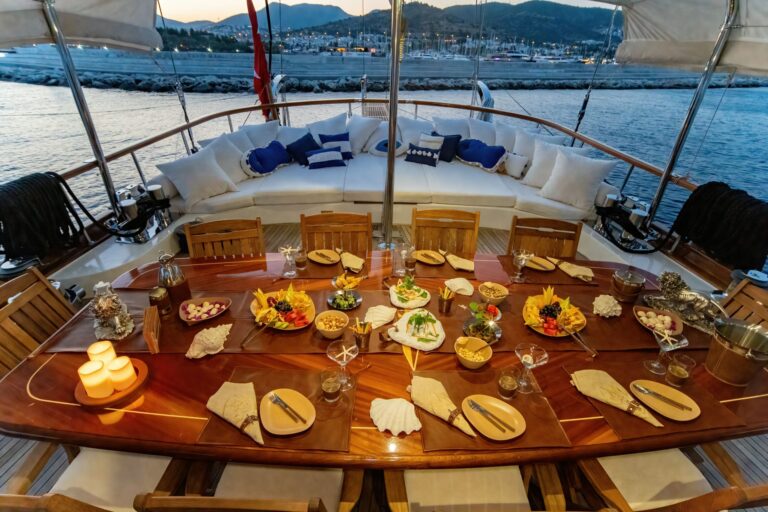 Aft Deck Dining