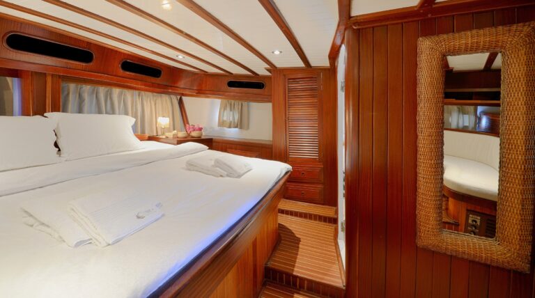 Guest stateroom