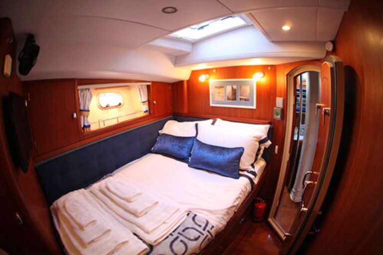 Double Guest Cabin