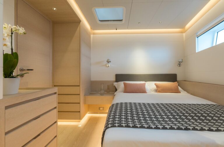 Double Guest Cabin