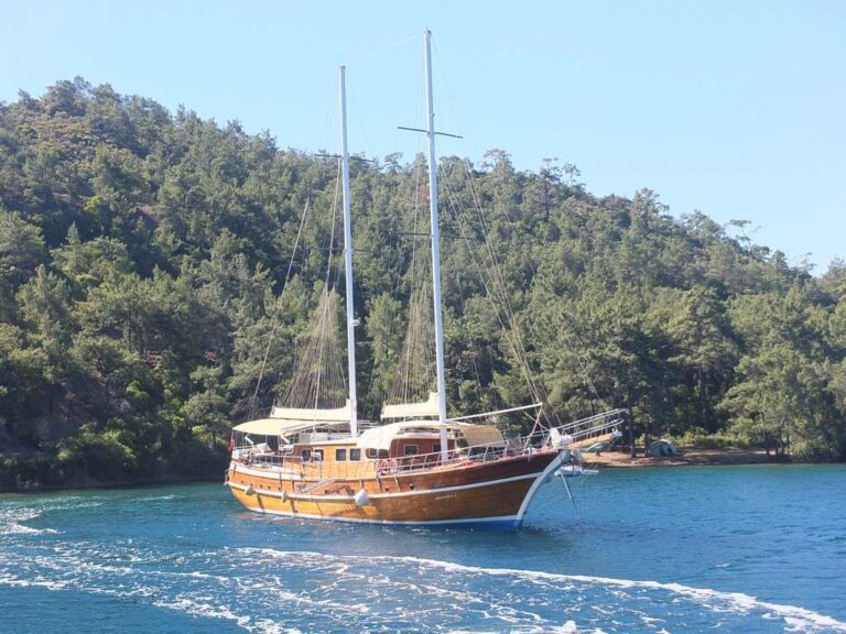 Luxury Sailing Gulet Muhtesem A
