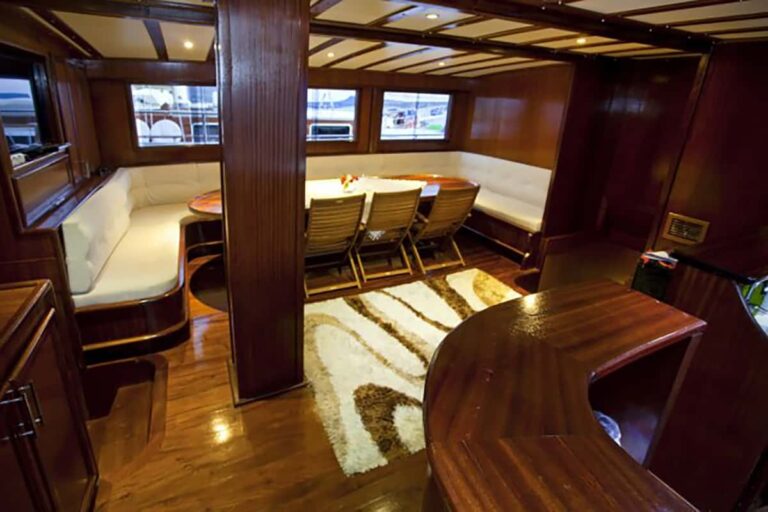 Dining And Bar