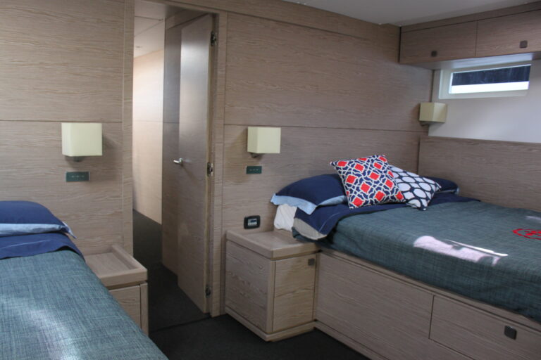 Twin Cabin