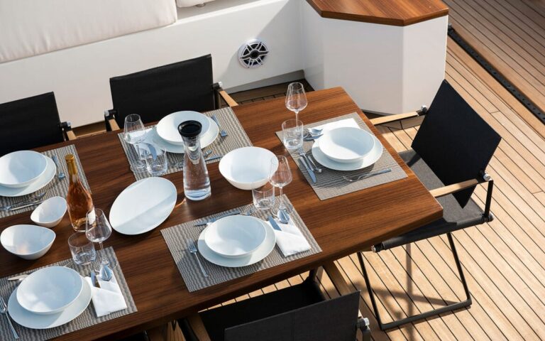 Al Fresco Dining