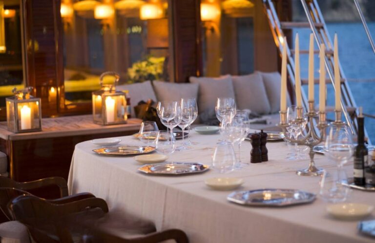 Main Dining