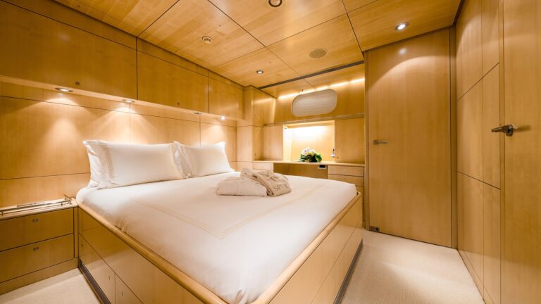 Double Guest Cabin