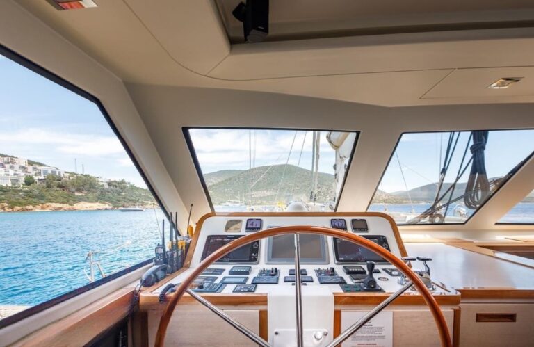 Captains Area