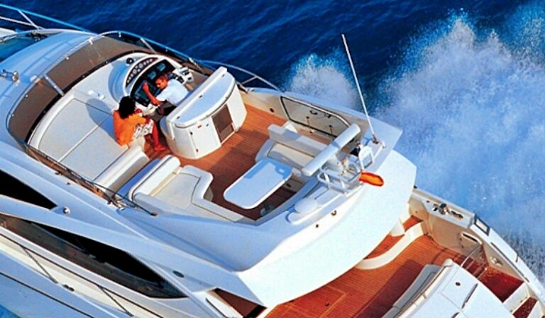 SAINT GEORGE - Flybridge