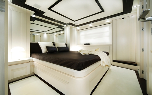 SAKATA -  Double Cabin