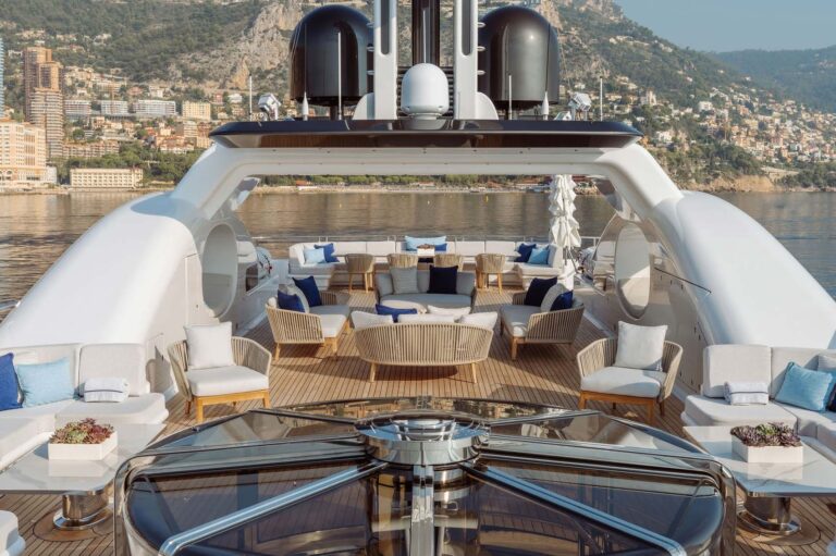 Sun Deck Seating