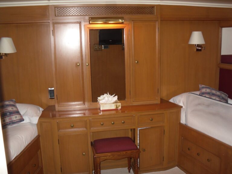 SANTA MARIA - Twin Cabin