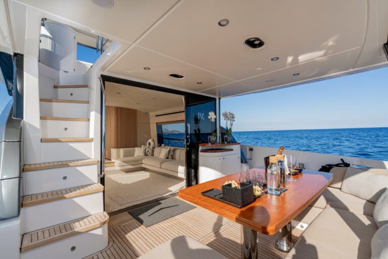 Exterior Dining Area