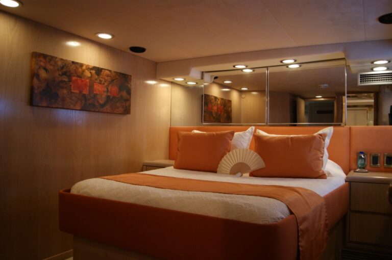 Guest Cabin 2