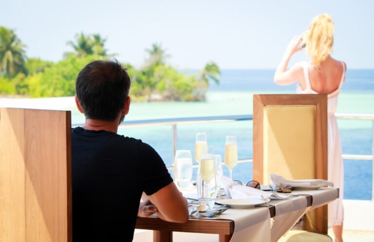 Alfresco Dining