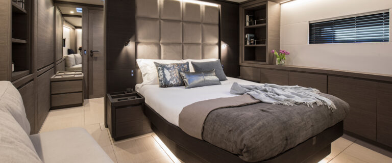 Double Cabin