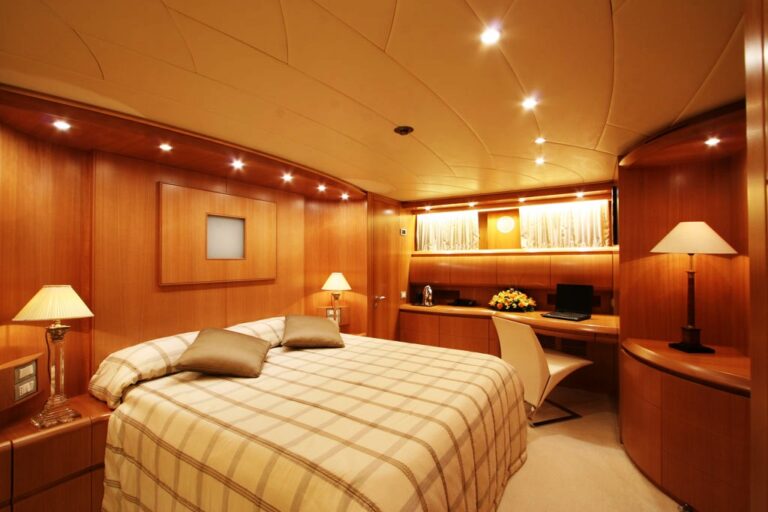 SEFIRA - Master Cabin