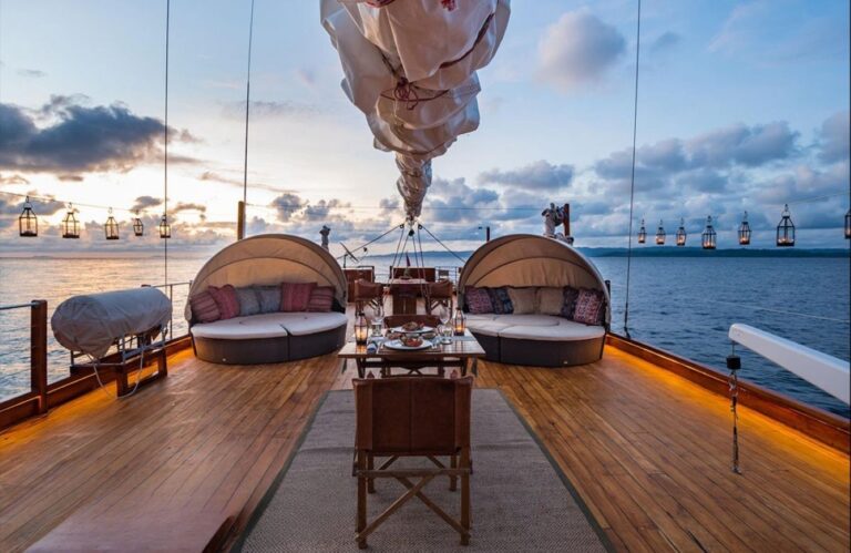 Exterior Relaxation Area With Dining