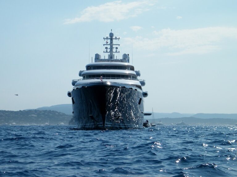 SERENE superyacht - South of France