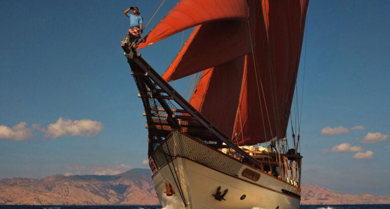 SI DATU BUA - Sailing