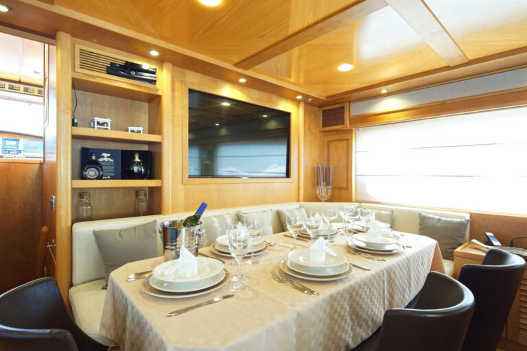 SILVIA Interior - Dining Area