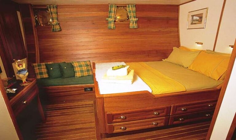 SIR WINSTON CHURCHILL -  Guest Cabin 2